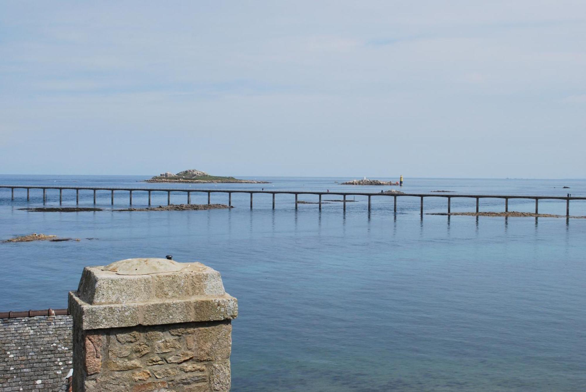 Hotel Le Temps De Vivre Roscoff Kültér fotó